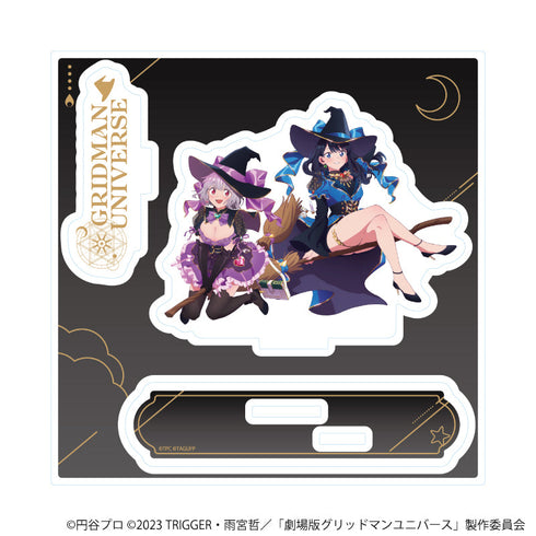 『グリッドマンユニバース』アクリルスタンドプレート20/宝多六花&新条アカネ 魔女ver.(描き下ろしイラスト)